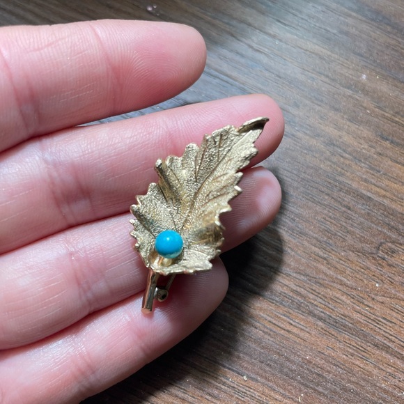 10k yellow gold brooch with turquoise stone - Picture 3 of 11